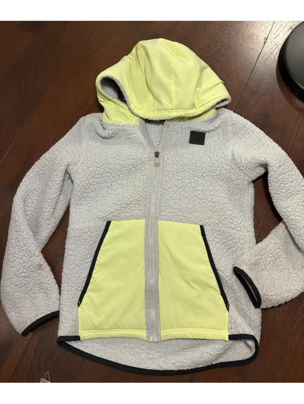 Under Armour Youth Medium Sherpa Fleece Hooded Jacket